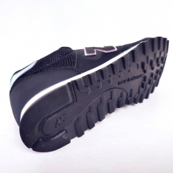 NEW BALANCE GW500FA2 NEGRO/ESPE-2