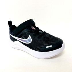NIKE DM4191