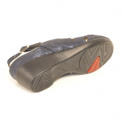 PIE SANTO 190402 MARIN/STOR-2